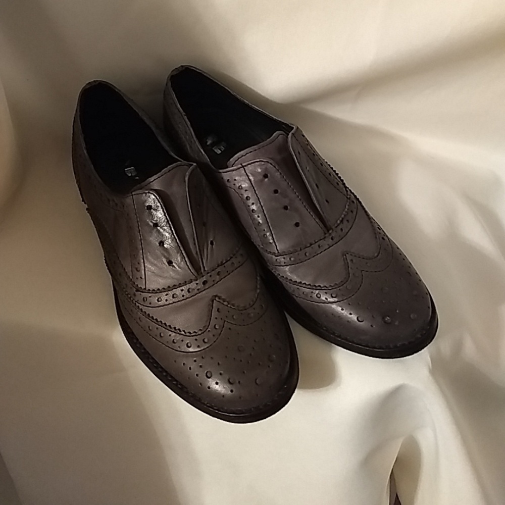 Women's Shoes